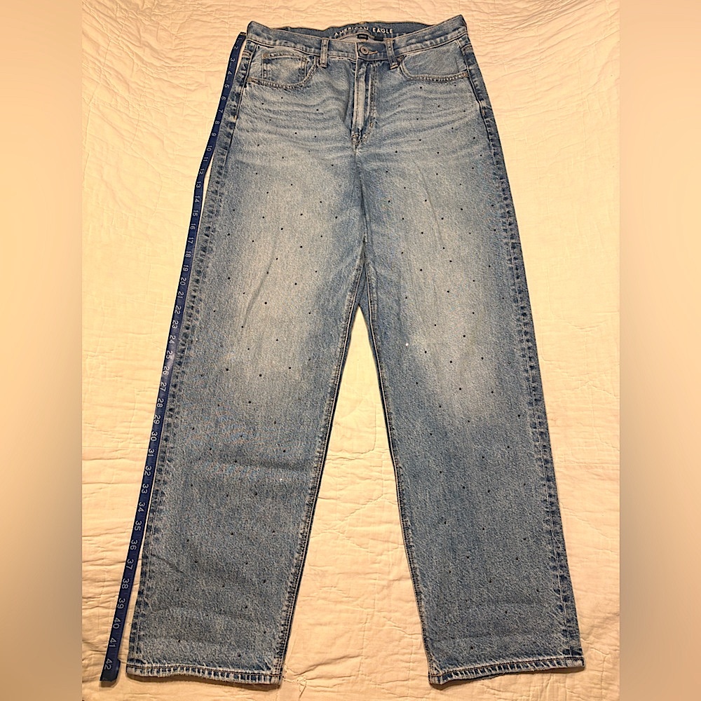 American Eagle Outfitters (AEO) Light Blue Bedazzled Denim Jeans